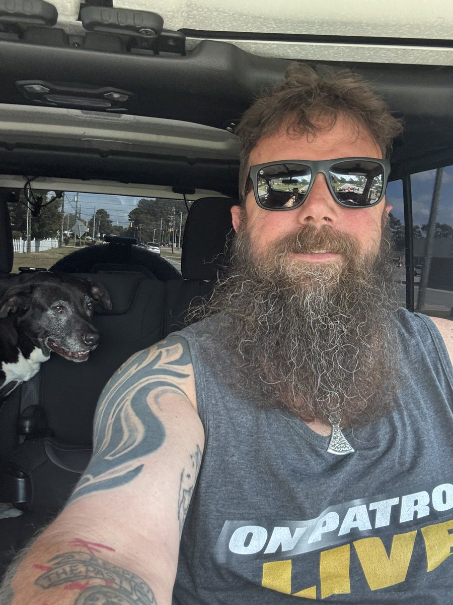 topsparky15's tweet photo. @OfficialOPLive Would look great with my shirt. #OPLive #Reelz #copcap #GIVEAWAY https://t.co/LRluDdxsSV