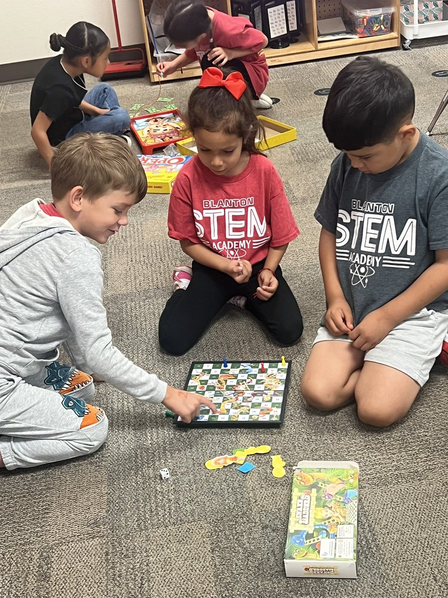 Angelika Handley tweet media