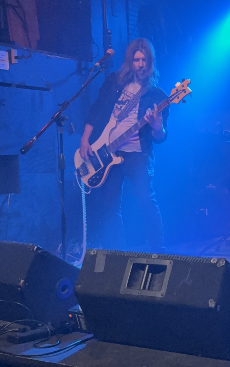 usanachris's tweet photo. We Killed The Lion was up next. I might have seen these guys without a keyboard player, I like the addition. There is a drummer back there, but the smoke machine was running on high. #LiveMusic #ConcertsWithChris #LiveWireLounge #Chicago https://t.co/u017yI1zC8