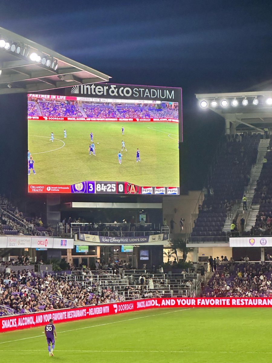 IronLionFirm's tweet photo. BEAT THE TRAFFIC, NERDS!
#FCKATL #VAMOSORLANDO https://t.co/4sPOWwfCoA