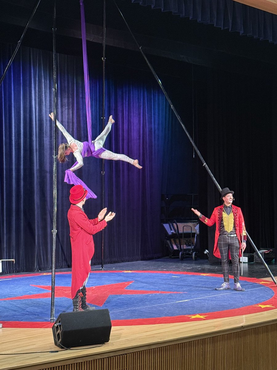 Ellen_Gerace's tweet image. Another great Saturday Academy event! Thank you to our students, families, staff, administrators, Board of Education, community partners and volunteers for making today a fun and exciting day!