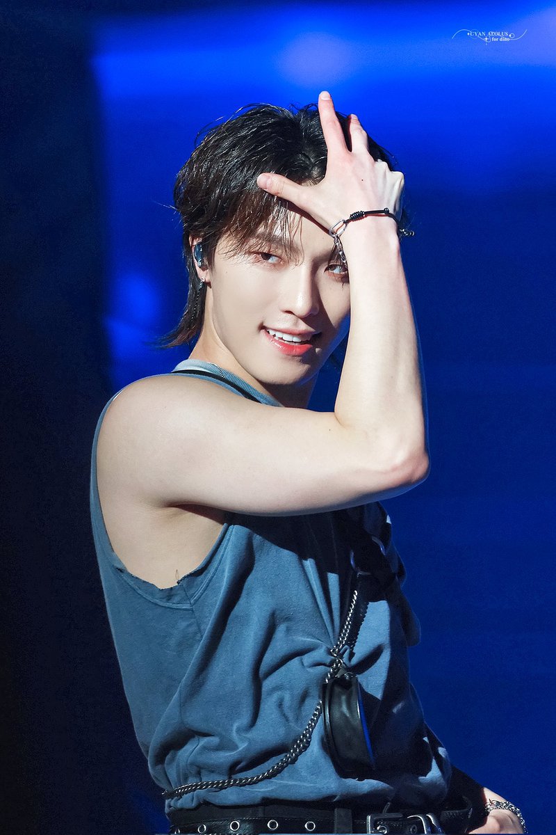 쿨톤왕자님 파랑색 사이에서 레전드를 찍으심