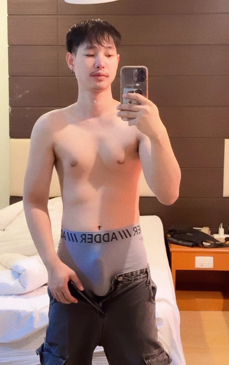 PRINCE_BESZ's tweet photo. เครคร้าบบ💦 https://t.co/zSendz7xzC