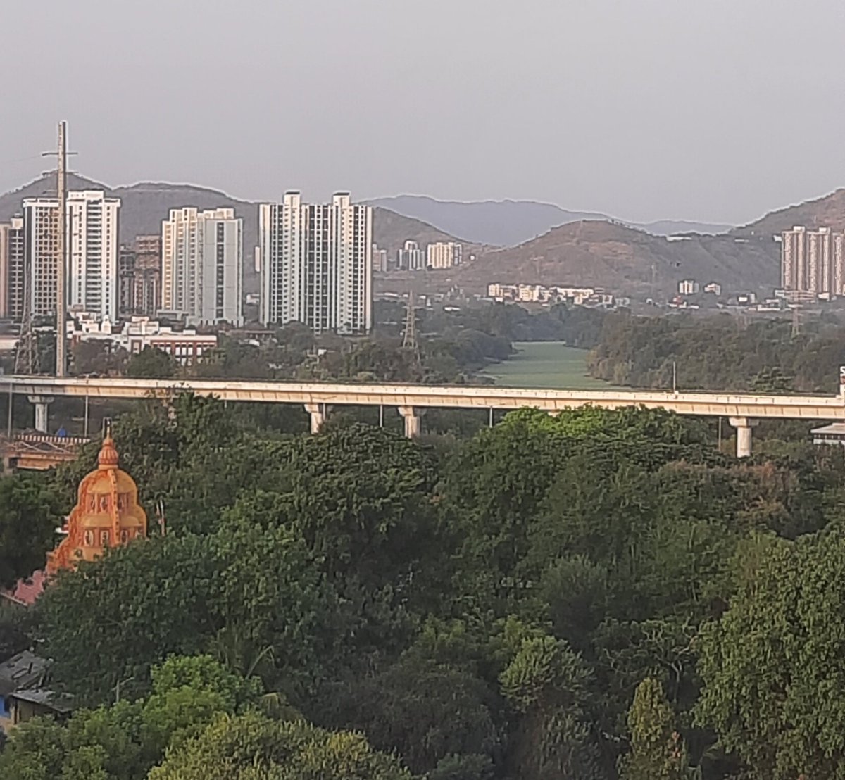 w_karve's tweet image. #Pune #RohanTarang #Wakad
Good Morning Friends 
Cool Tranquil Sunday Morning
View of Mula River Valley