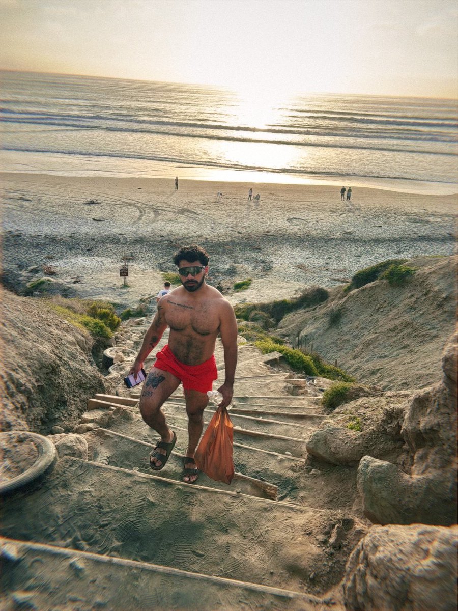 Miss my bestie. <a href="/theothermirey29/">rey 🇵🇸</a>