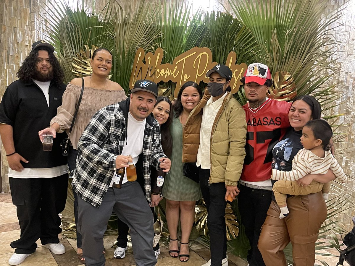 _dripley's tweet photo. Just a handful of us ❤️ love my family. #Firstbloods https://t.co/zDCd9hBMZB