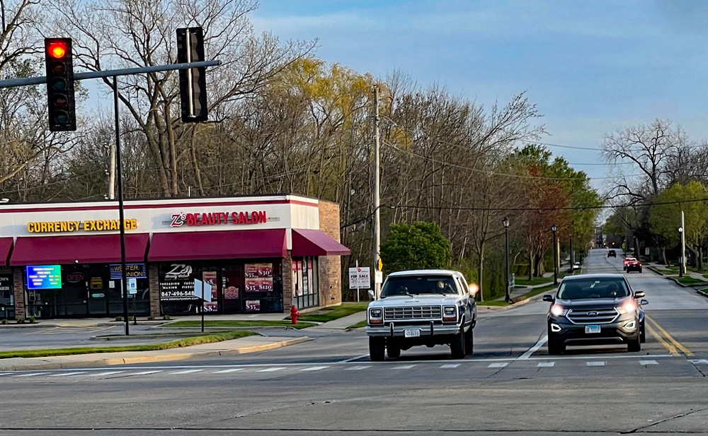 Car_Guy_Tom's tweet photo. The Saturday Collection! It's a double-PT Saturday! #Woody #PTCruiser #Pontiac #GrandAM #RamCharger #Dodge #Saturday #CarSpotter https://t.co/yGNq7iBN4C