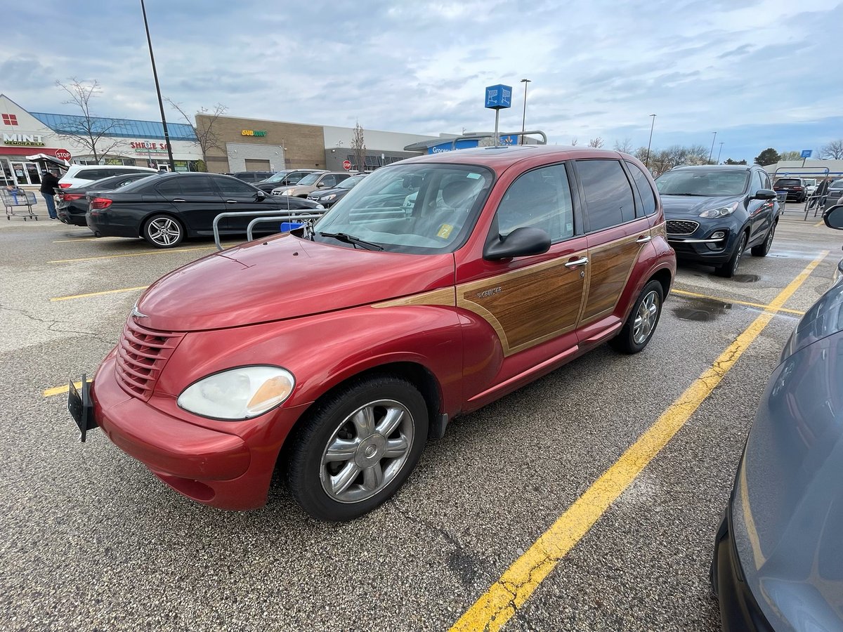 Car_Guy_Tom's tweet photo. The Saturday Collection! It's a double-PT Saturday! #Woody #PTCruiser #Pontiac #GrandAM #RamCharger #Dodge #Saturday #CarSpotter https://t.co/yGNq7iBN4C