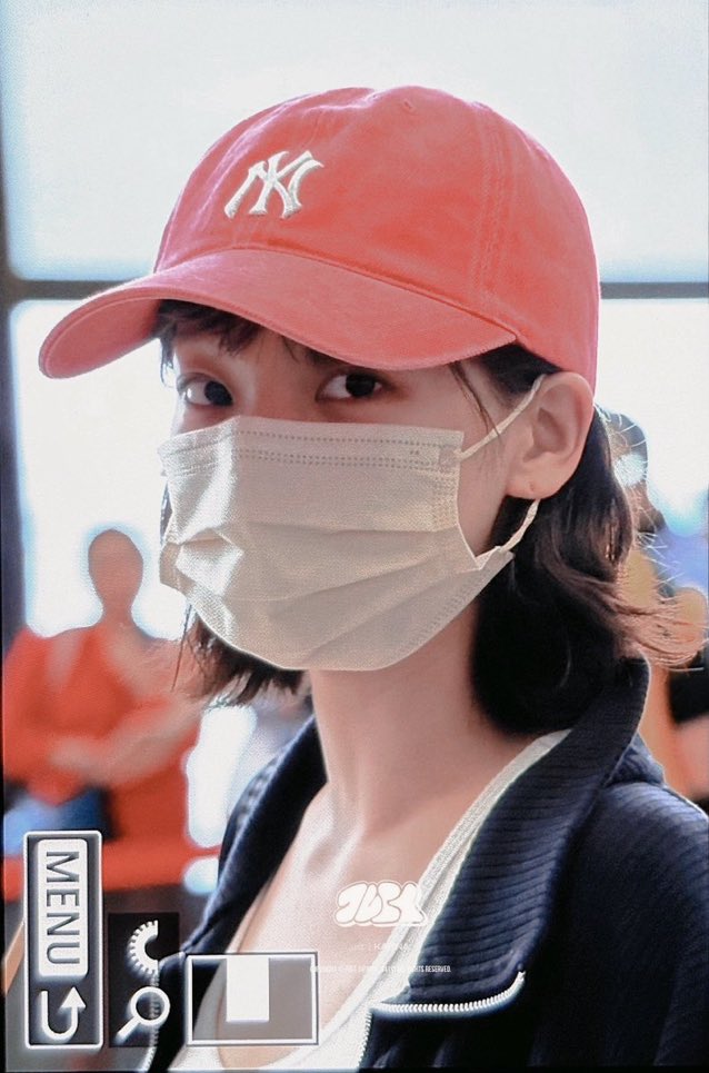 rinasloser's tweet image. those little bangs peeking 🥺