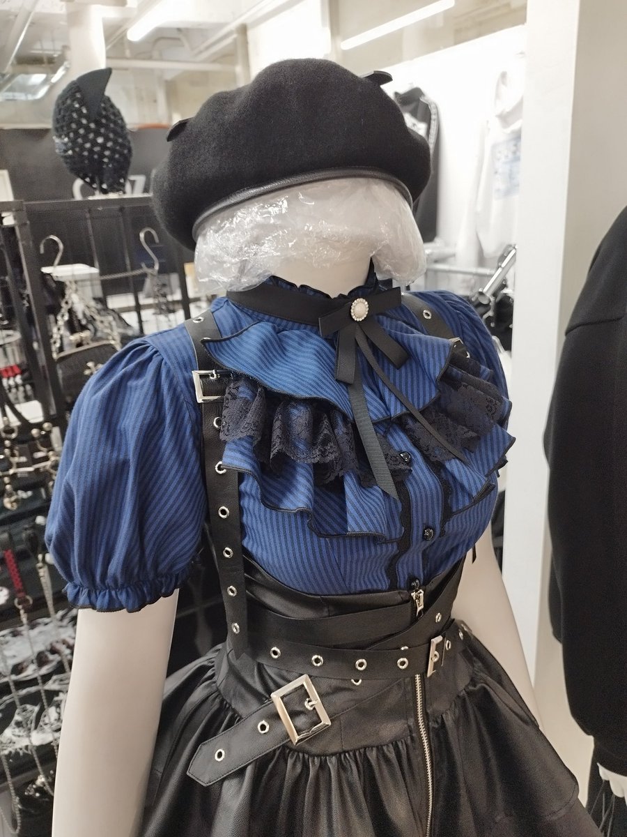 こんにちは💙🖤 QOOZAラフォーレ原宿店オープンしました✡️ 今日は