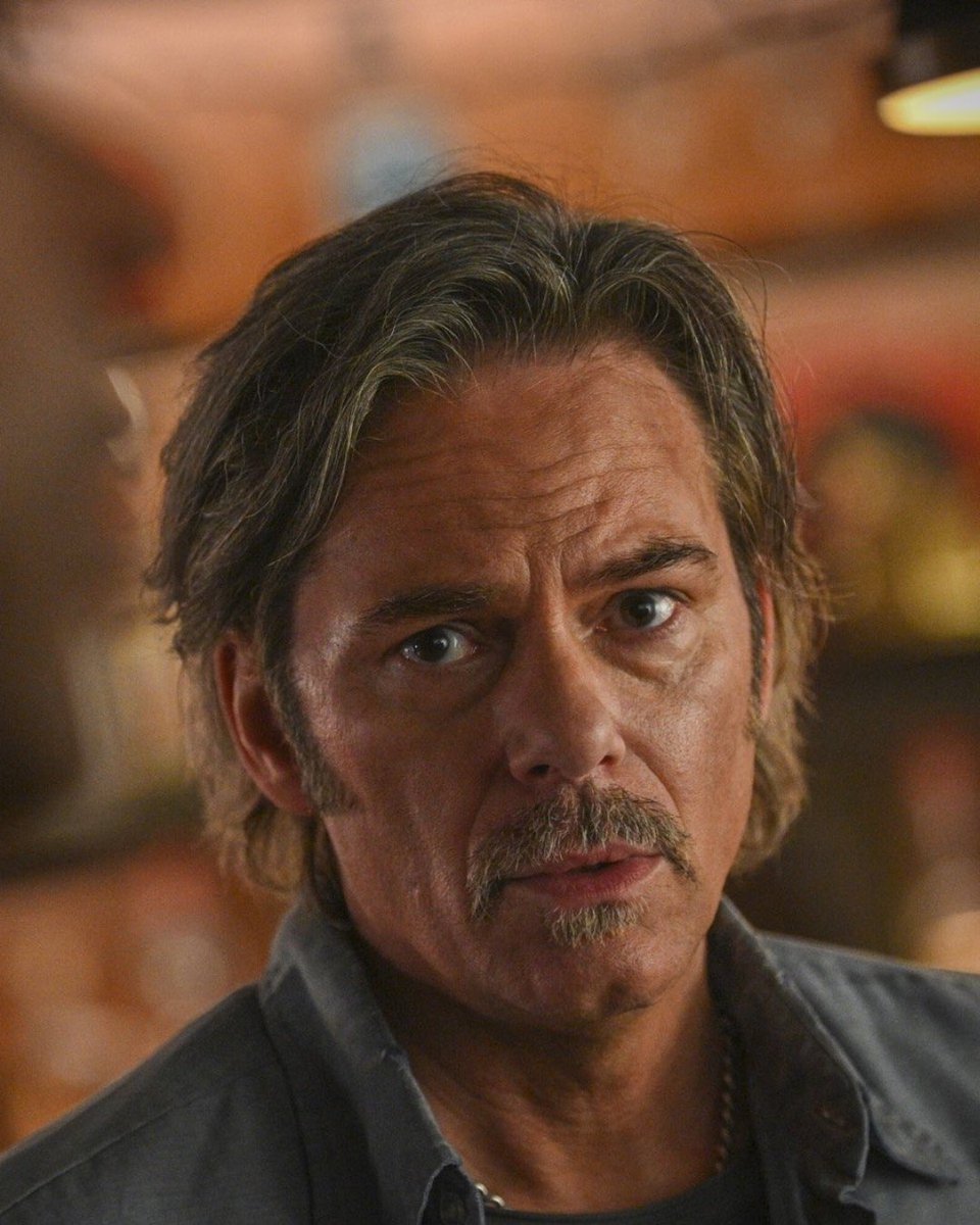 Billy Burke Fans tweet media