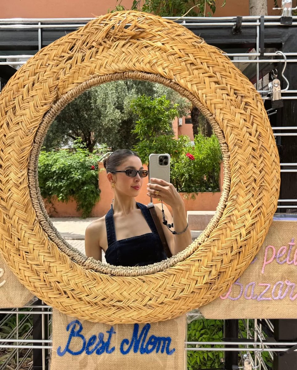ABSCBNNews's tweet photo. LOOK: Julia Barretto basks in the sunlight in Marrakech, Morroco.

(📸 Julia/Instagram) https://t.co/Ub17uGeLuz