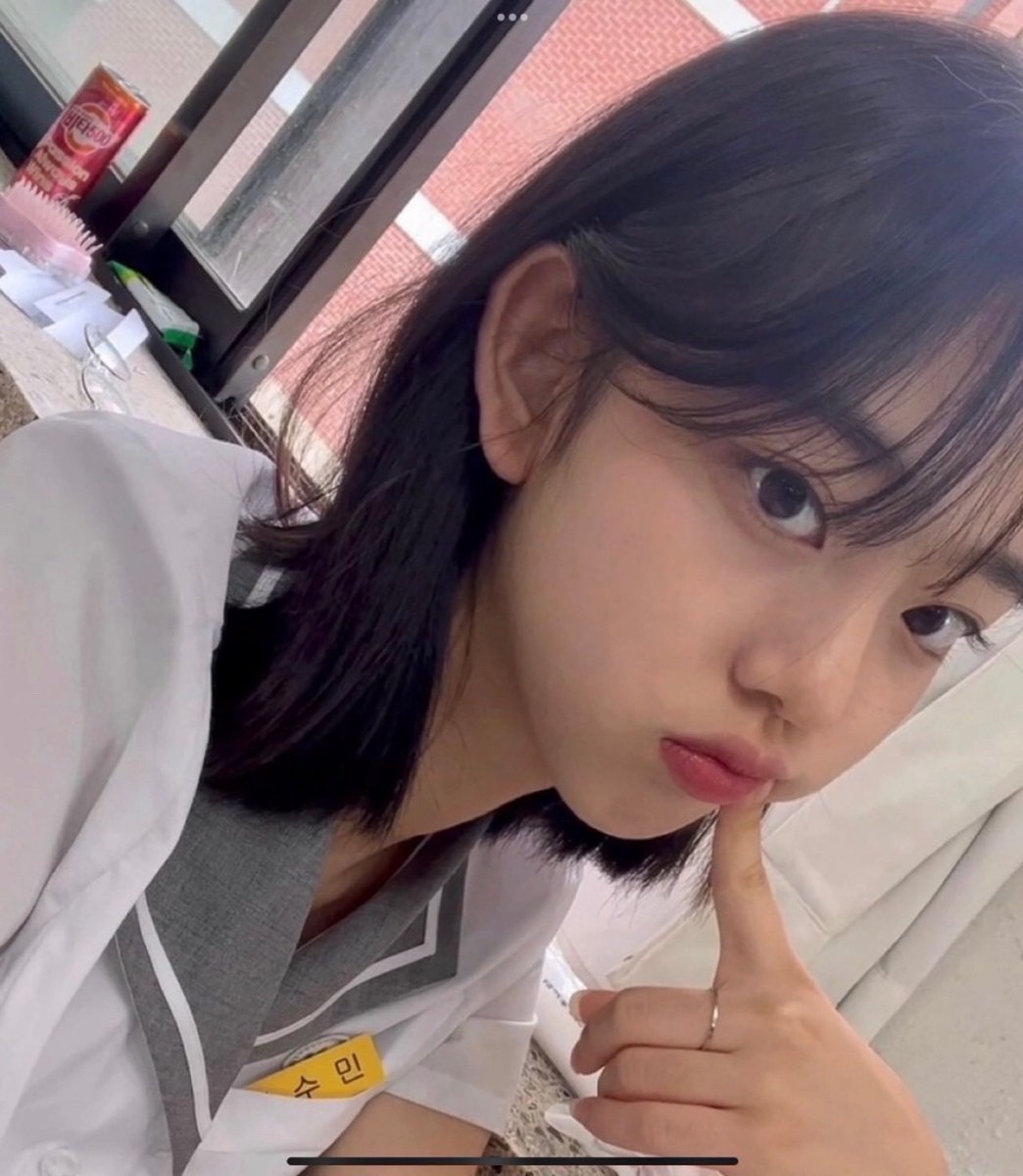 pre debut leesol 😍