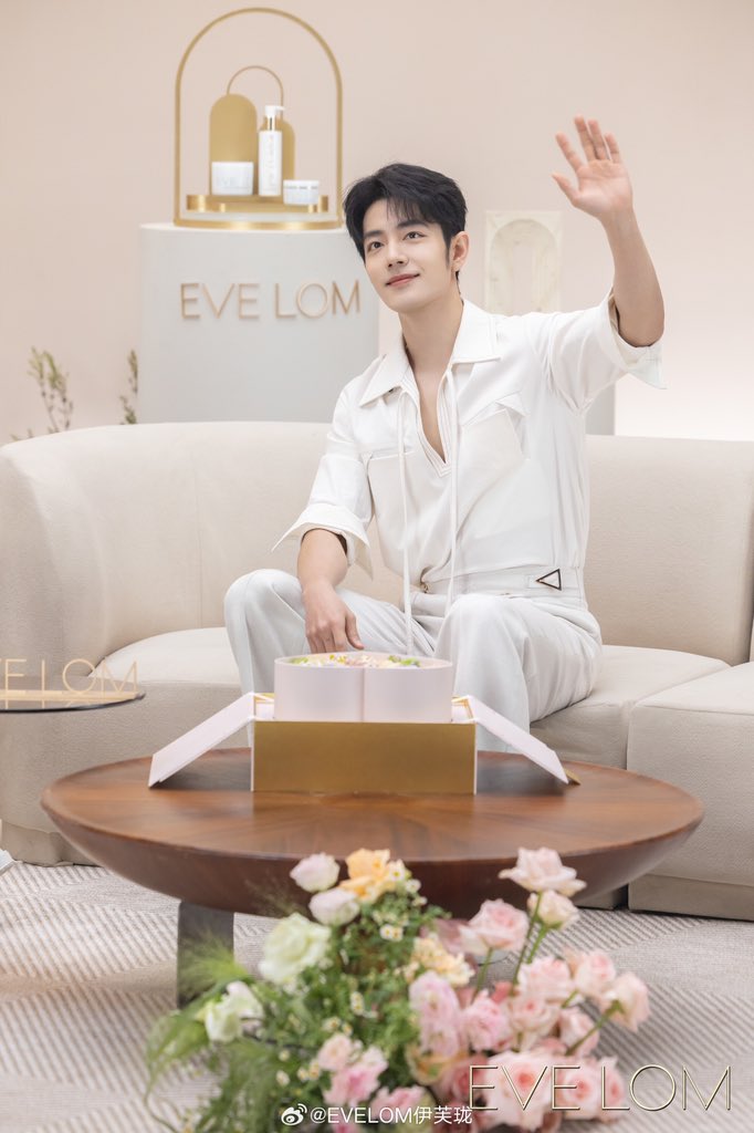 XiaoZhan_OFC's tweet photo. https://t.co/51WGJfuNpZ
