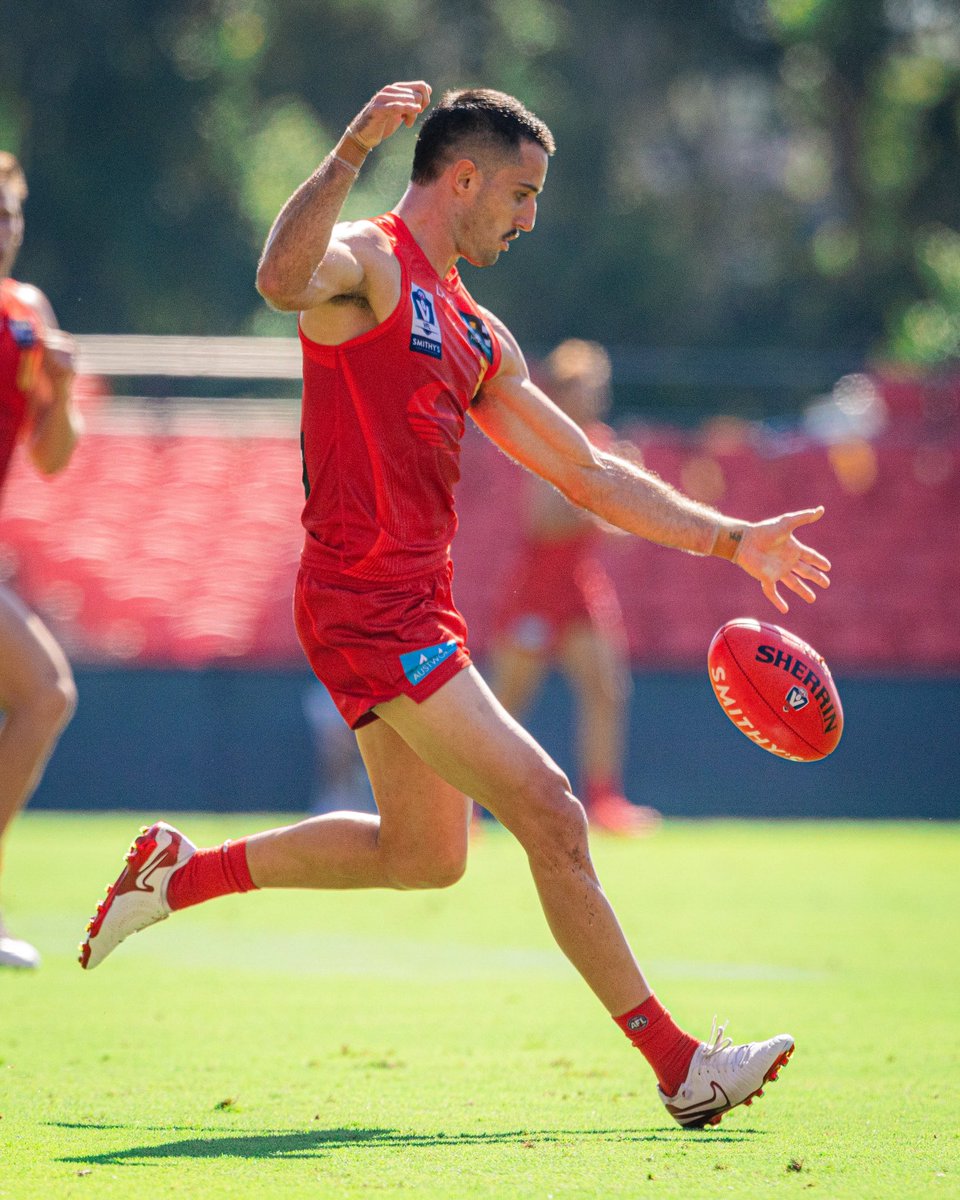GoldCoastSUNS's tweet image. Brayden Fiorini in the VFL with five goals &amp;amp; 30 disposals 😮‍💨