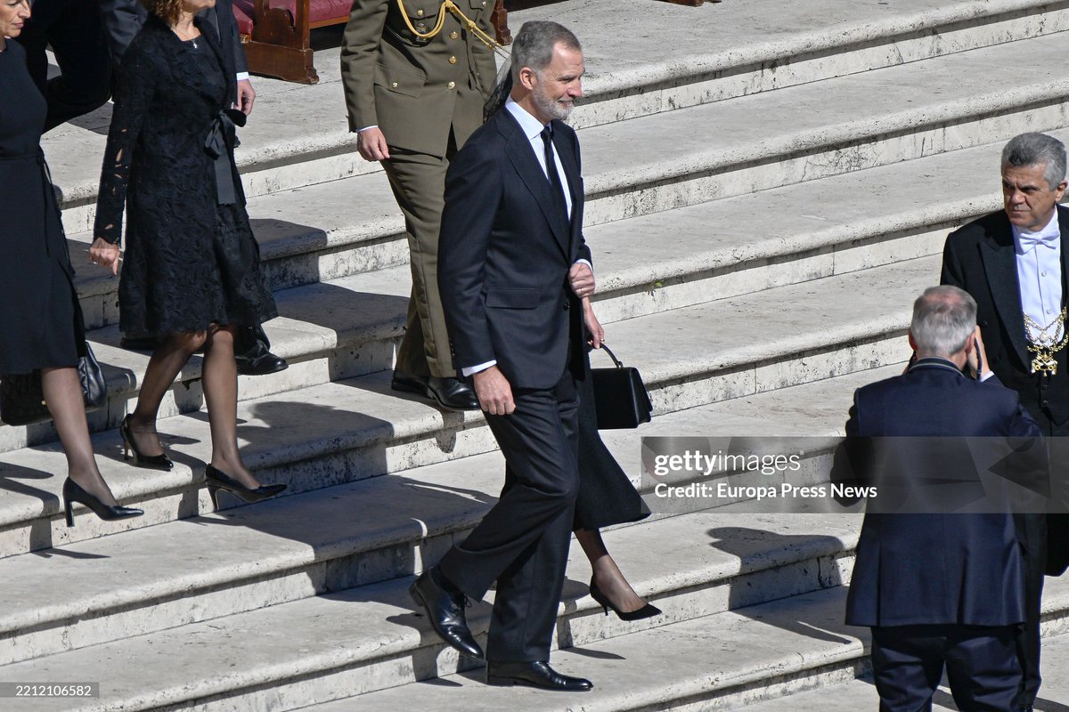 derek guy tweet media