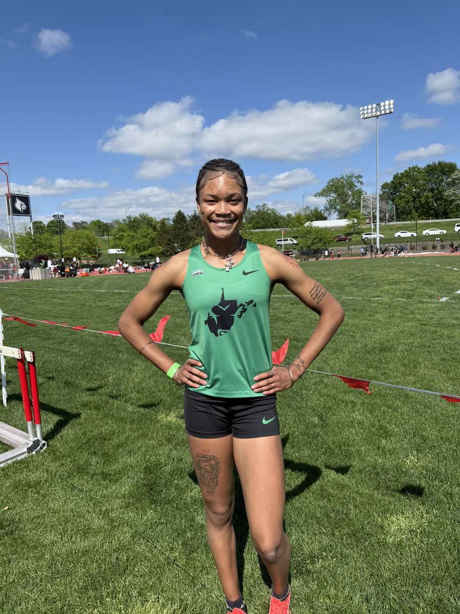 Marshall TF/XC (@herdtfxc) on Twitter photo After her school record 200 yesterday;
๐ข Dezire set the number two mark in the 100 today 
๐ข Member of the season-best 4x100 squad today
๐ข Member of the winning 4x400 squad as well! After her school record 200 yesterday;
๐ข Dezire set the number two mark in the 100 today 
๐ข Member of the season-best 4x100 squad today
๐ข Member of the winning 4x400 squad as well!