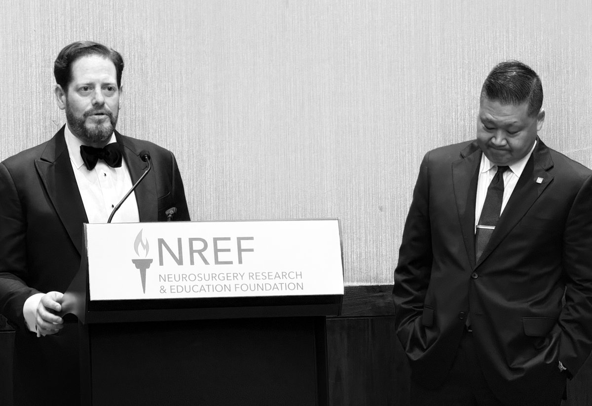 spinesection's tweet image. This evening at the NREF Reception during the 2025 AANS Annual Meeting in Boston, we paused to remember Dr. Michael Groff—a beloved colleague, educator, mentor, and leader in our field.
It was moving to hear the heartfelt words shared by Drs. Adam Arthur, Michael Wang, Praveen…