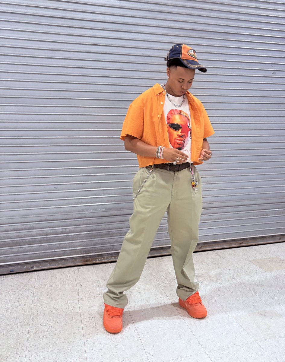 raysochill's tweet photo. #aswm #flyshitonly day 1 โค๏ธโ๐ฅ https://t.co/cvlW1a3jt4