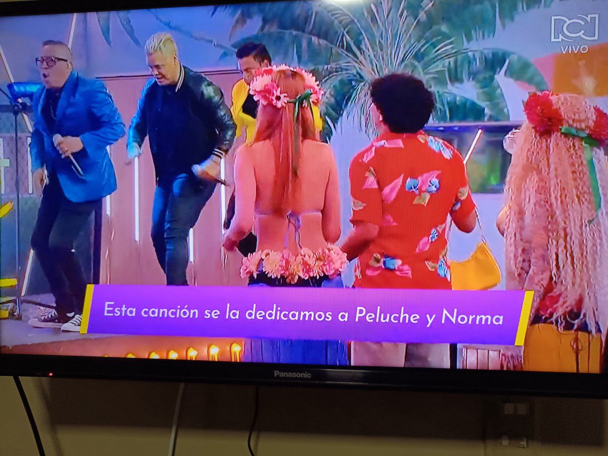 _penavega's tweet photo. Nea amo la de los subtítulos
#LaCasaDeLosFamosoCol https://t.co/YiVIucEvE8