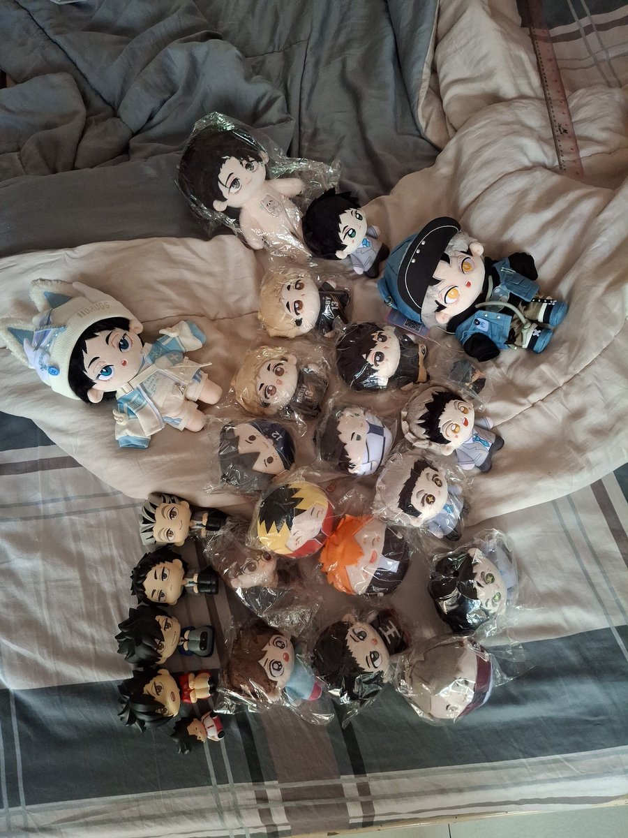 penggemargagak's tweet image. INTEREST CHECK

Halo guyss aku mau jualan beberapa koleksi pribadi (fuwa, rukappu, figures &amp;amp; fanmade doll) Soalnya aku lagi BU 😭🙏🏻

Please let me know kalau ada yg tertarik😭🙏🏻