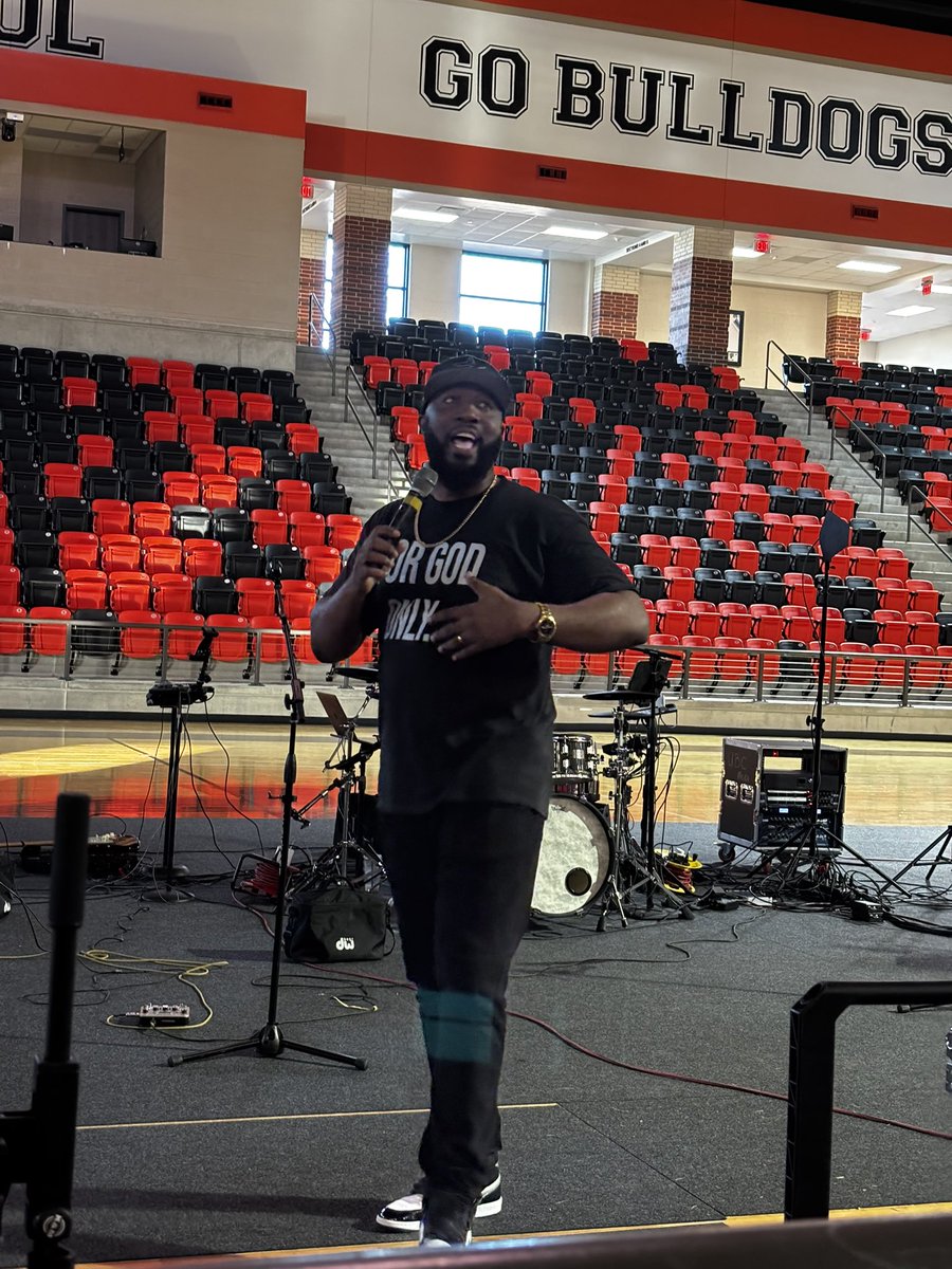 vonwon's tweet photo. We are putting the work in! God is watching! #ForGodOnly https://t.co/KWBKRKppZW