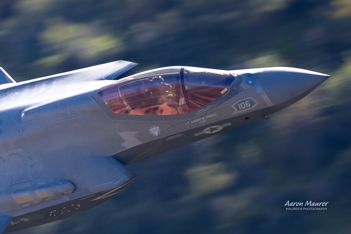 maurer8photo's tweet image. VX-9 Vampire taking the low road home late in the afternoon.

#vx9 #f35c