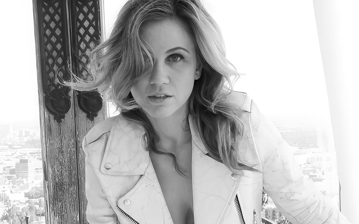Studio Matrix (@studiomatrix) on Twitter photo A Conversation With Olivia Youngers Talking ‘Contre-Coup,’ Sci-Fi, and More...
youtube.com/watch?v=7sVOlf… <a href="/3geeksjay/">Jason Taylor</a> <a href="/JamesKerwin/">James Kerwin</a> A Conversation With Olivia Youngers Talking ‘Contre-Coup,’ Sci-Fi, and More...
youtube.com/watch?v=7sVOlf… <a href="/3geeksjay/">Jason Taylor</a> <a href="/JamesKerwin/">James Kerwin</a>