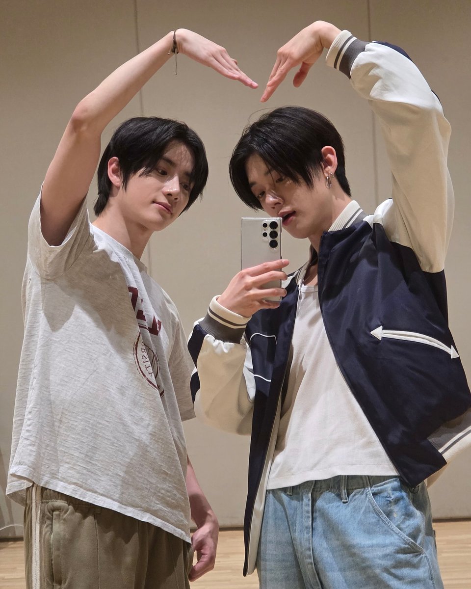 ️️ ️️       ️️ ️️we’re in our 'dangerously handsome and disgustingly affectionate' era. your heart made of steel? we're gonna broke that.