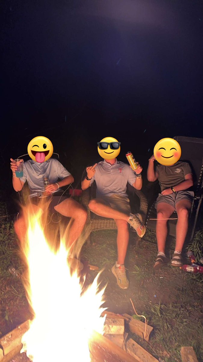 lou_sassole6's tweet photo. “Noooooo white boy, how did we let you get this hot?!?! You’re going to become to powerful!!!” The left screams and cries in unison #weekending https://t.co/nQSUA7e16R