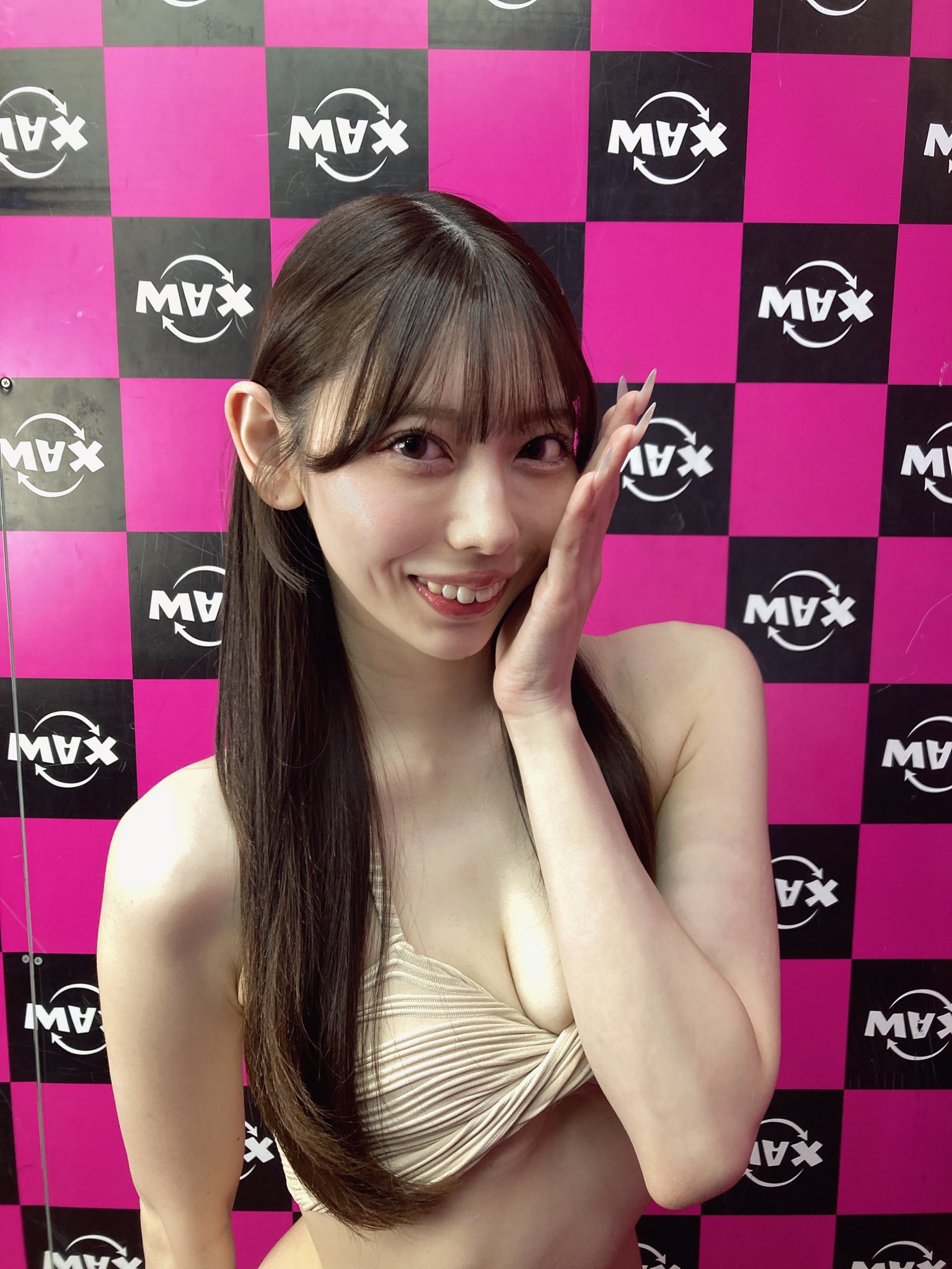 Mine'S【公式】AVプロダクション マインズ on X: "一宮るいちゃん @rui138_ 大阪初イベント 始まりました〜✨ るいちゃん🎀  初大阪よろしくお願い致します‼️ https://t.co/sCYu40urXR https://t.co/voA4BKosPG" / X