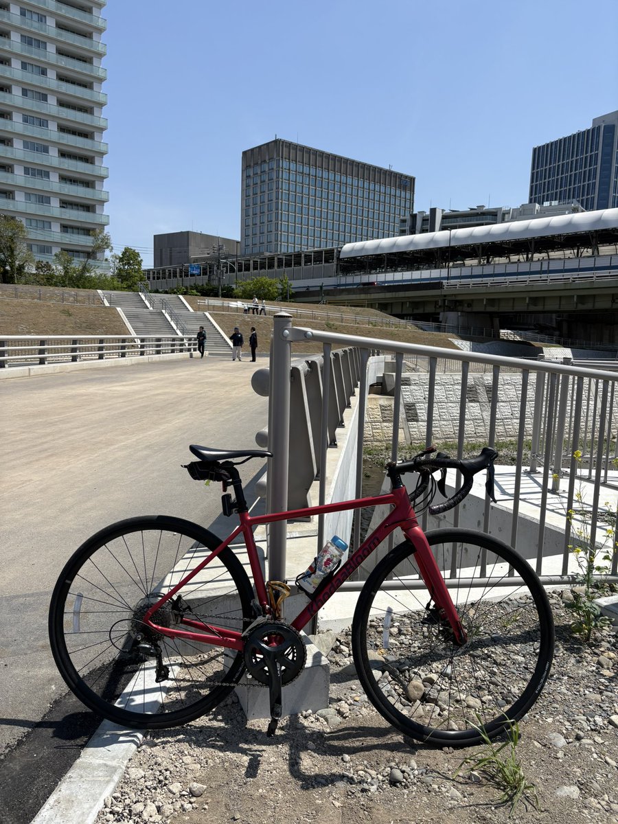 atumaro's tweet photo. やっとキレイになって、通れるようになってましたね
#二子玉川 #KhodaaBloom #リハビリ https://t.co/qEpbVWJ1DO