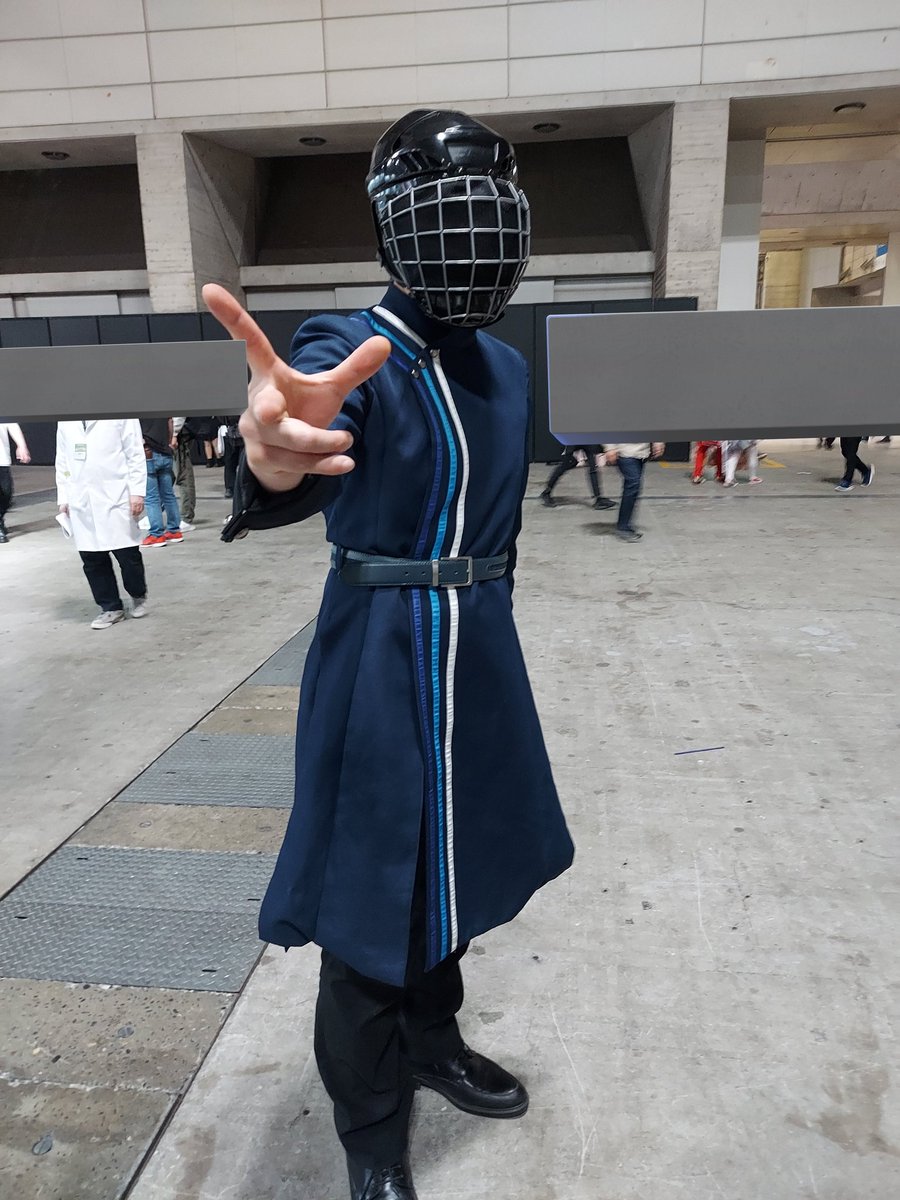 #ニコニコ超会議2025
#薬理凶室
レイユール先生撮らせていただきました！！ツーショットとサインありがとうございました！！！