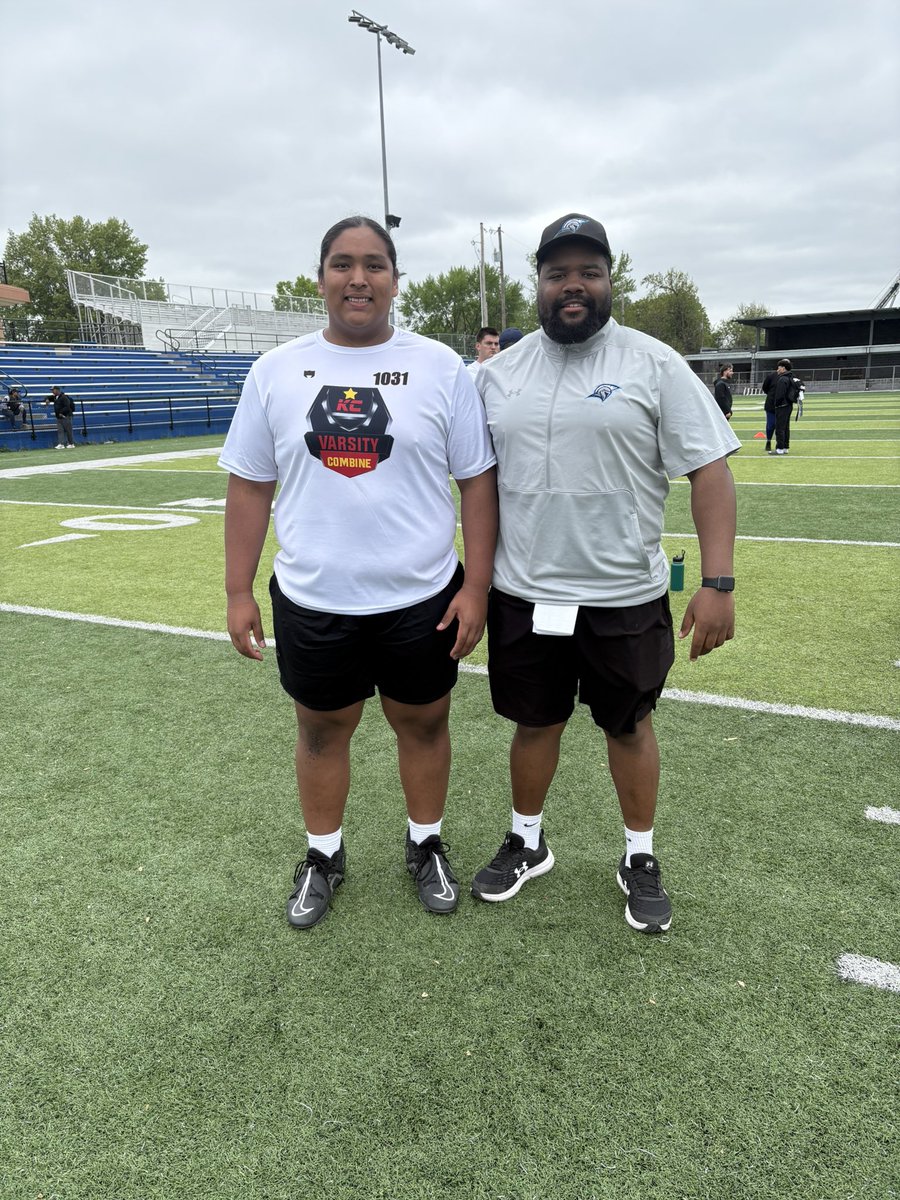 Bailey Johnson (@_baileyjohns0n) on Twitter photo After a great conversation with <a href="/CoachRandle61/">Coach Randle</a> today at the <a href="/Varsitycombine1/">KC Varsity Combines</a> Iβm super excited to have receive an offer to play football at <a href="/DSUFootball/">Dakota State Football</a>βΌοΈ
<a href="/Football_LHS/">LHS Football</a> <a href="/CoachStuLHS/">Taylor Stuart</a> <a href="/loganfritz09/">Logan Fritz</a> <a href="/PancakeFootbal1/">Pancake Football</a> After a great conversation with <a href="/CoachRandle61/">Coach Randle</a> today at the <a href="/Varsitycombine1/">KC Varsity Combines</a> Iβm super excited to have receive an offer to play football at <a href="/DSUFootball/">Dakota State Football</a>βΌοΈ
<a href="/Football_LHS/">LHS Football</a> <a href="/CoachStuLHS/">Taylor Stuart</a> <a href="/loganfritz09/">Logan Fritz</a> <a href="/PancakeFootbal1/">Pancake Football</a>