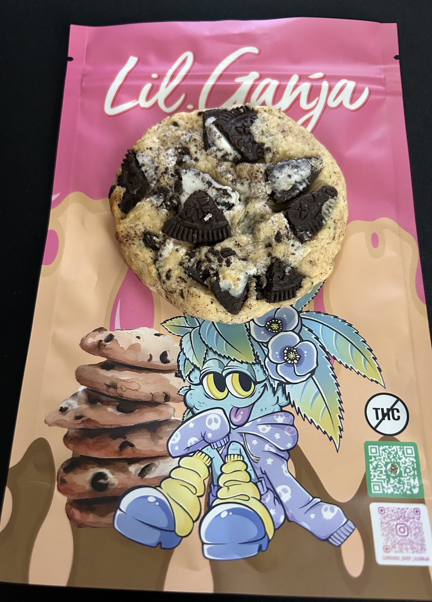 Lil.Ganja様@lilganja125 様のプレゼント企画で当選したCBNクッキー🍪が先程、着弾致しました！私はBanana&amp;Oreoをお願い致しました🍌🍪
 1枚がどっしり大きく食べ応えありそうです🤤何よりめちゃ美味しそう‼️✨✨
さっそく今夜いただきます😋
この度はありがとうございました🙇✨
#PR