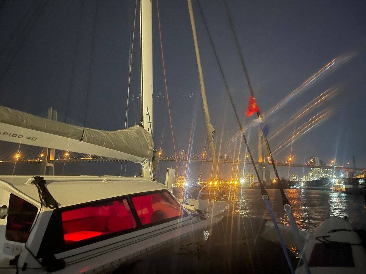 RapidoTrimarans's tweet image. Lucky Rapido 40 #013, Mizuya, was launched on Friday, 25 April.
* First R40 to have a centre dagger board instead of C foils in the floats.
* All electric with @Oceanvolt_Ltd 
* Weighs just 5.3T
For enquiries, email paul@rapidotrimarans.com
#rapido40, #rapidotrimarans, #Mizuya