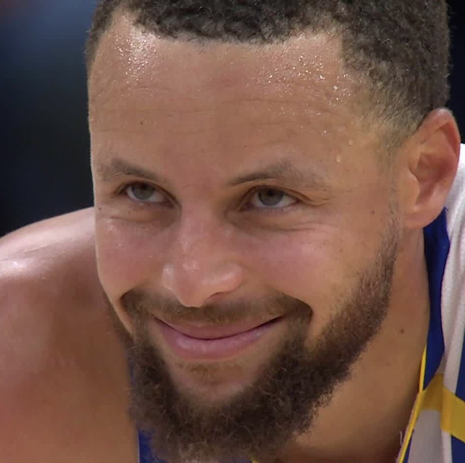 STEPH CARRIES THE WARRIORS IN GAME 3 🌟

36 PTS, 7 REB , 9 AST 🔥

DUBS LEAD SERIES 2-1