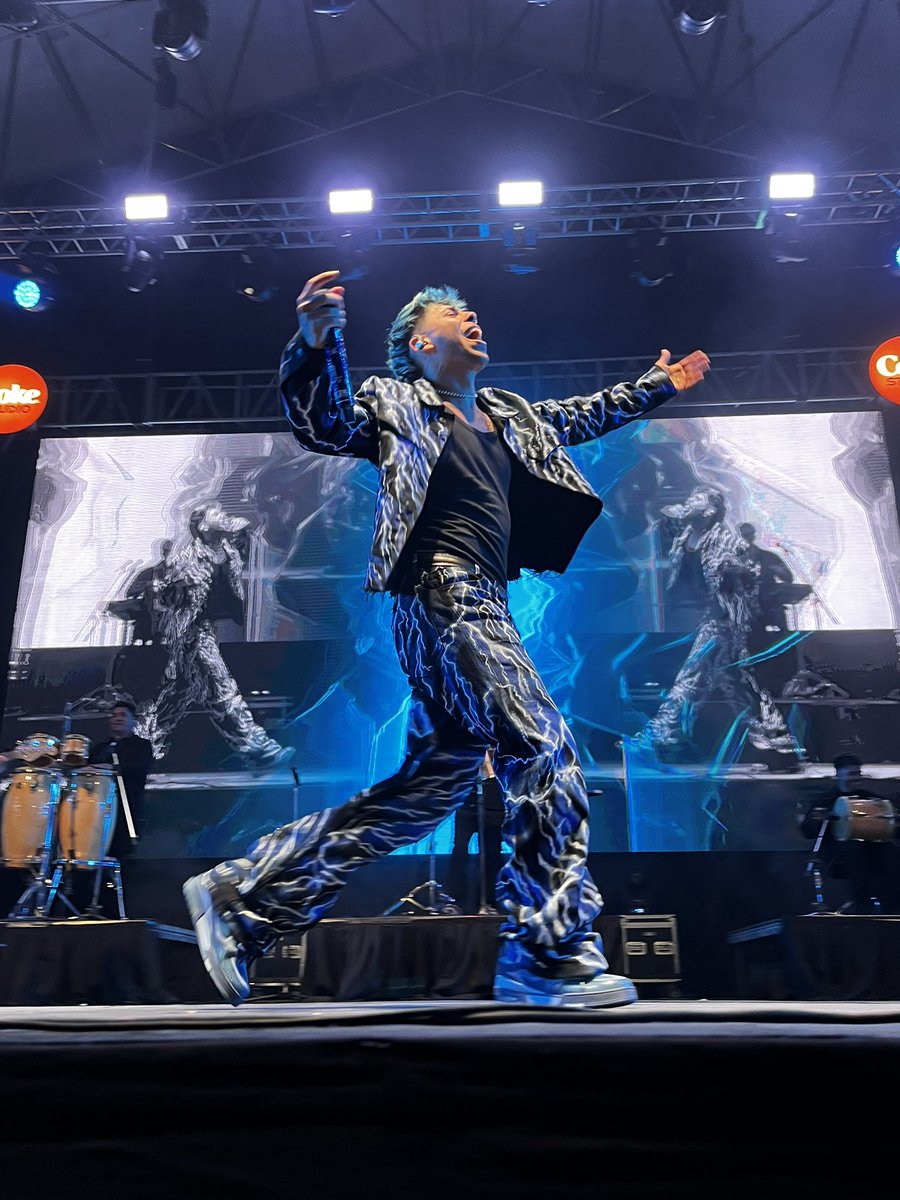 villacarlospaz_'s tweet photo. ¡Más de 40 mil personas vibraron con Luck Ra en Villa Carlos Paz!

El Parque de Asistencia del Rally Mundial se llenó de música 🎶, emoción ❤️‍🔥 y pura energía ⚡ en un show inolvidable. https://t.co/jcGiyccWaM