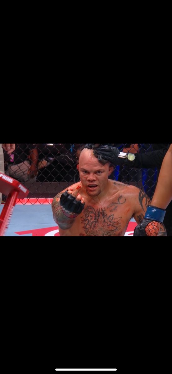 Bookie: “Hey feel free whenever to send that $700 to settle for the week”

Me: