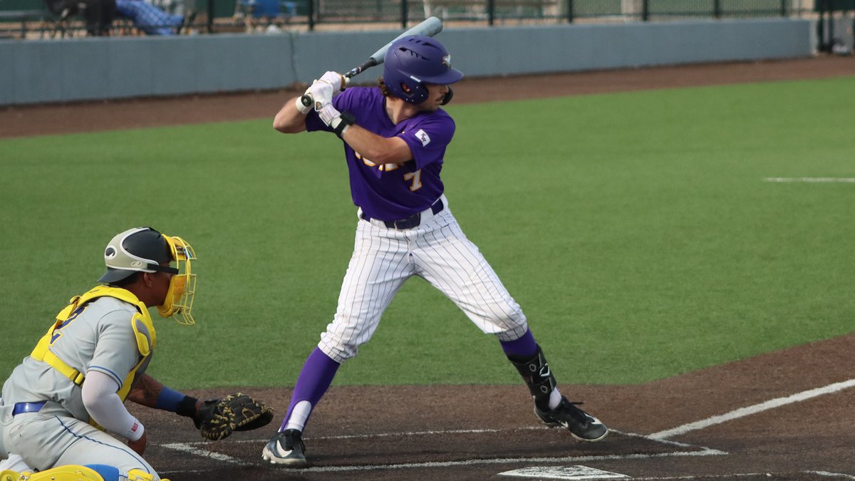 Kansas Wesleyan Coyotes (@kwucoyotes) on Twitter photo BSB | <a href="/KWUBaseball/">KWU Baseball</a> claims share of KCAC Championship after sweeping Avila -- kwucoyotes.com/news/2025/4/26… BSB | <a href="/KWUBaseball/">KWU Baseball</a> claims share of KCAC Championship after sweeping Avila -- kwucoyotes.com/news/2025/4/26…