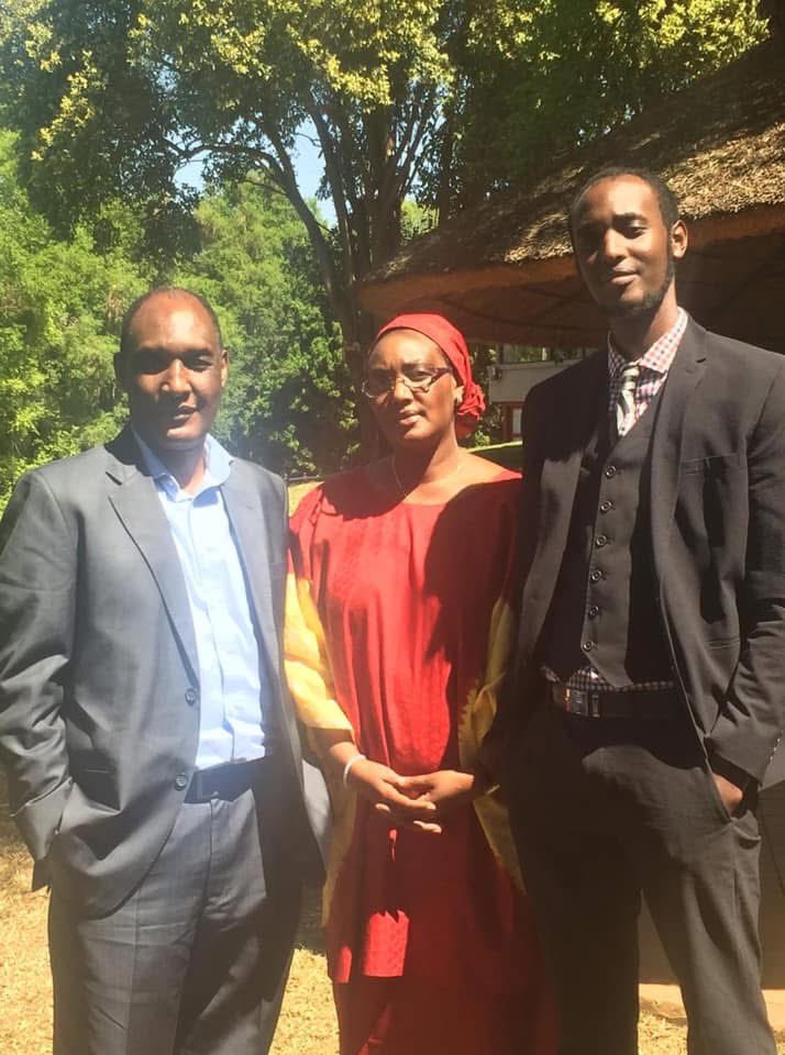 GitifuW's tweet photo. #Archive 2021 

Kayumba Nyamwasa , umugore we (Rosette Kayumba) n’umwana we https://t.co/nLauHi77yi