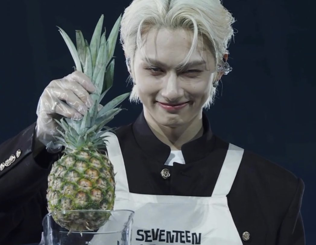 lunehoon's tweet image. JUNHUI!? 😭