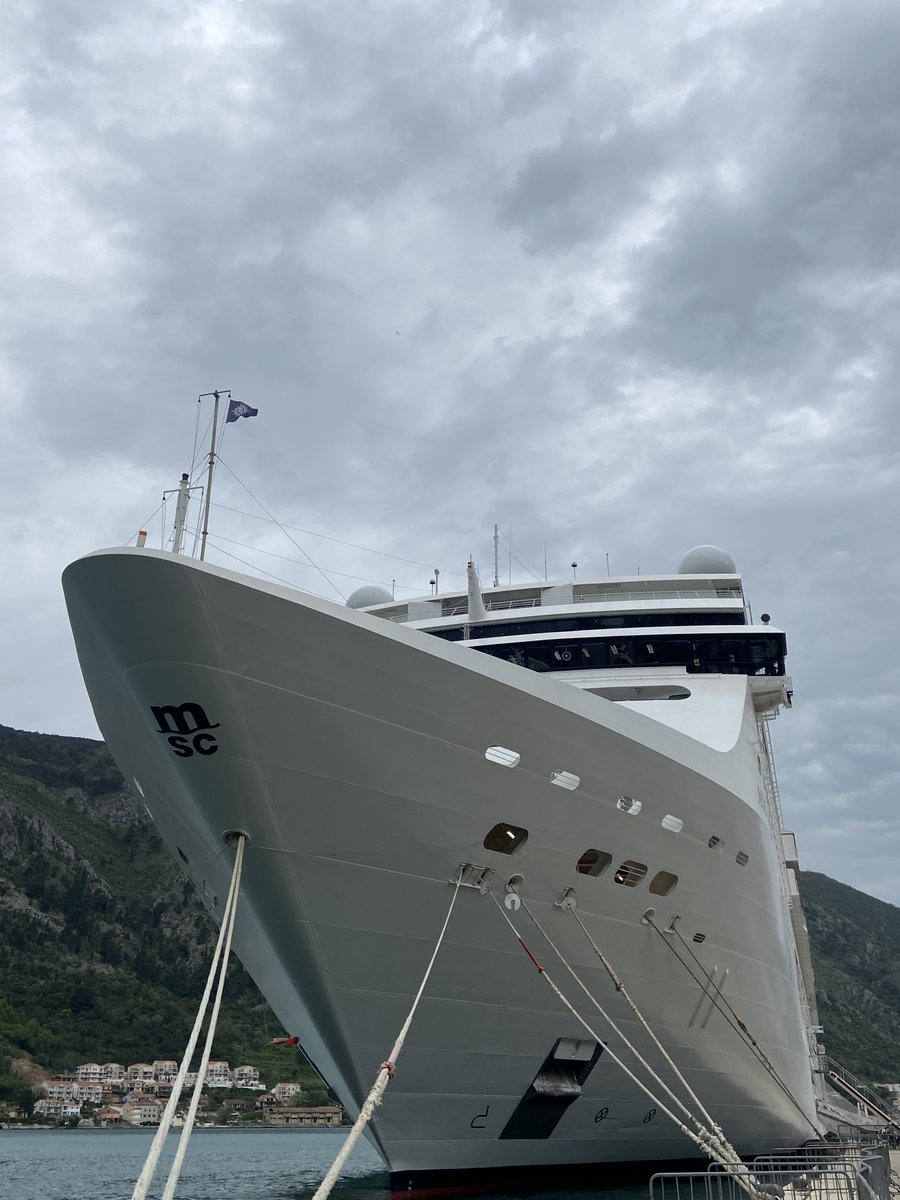 FFabTravel's tweet photo. Ca y est, je vous emmène visiter le MSC Opéra.
Ce n'est pas la bateau le plus luxueux que l'on ai testé, mais il nous a emmené vers de belles destinations.
Retrouvez mes commentaires sur mon blog et sur youtube.
#MSCOpera #croisiere @MSCCroisieres
https://t.co/bGpWcSnUja https://t.co/TWrggTNyXT