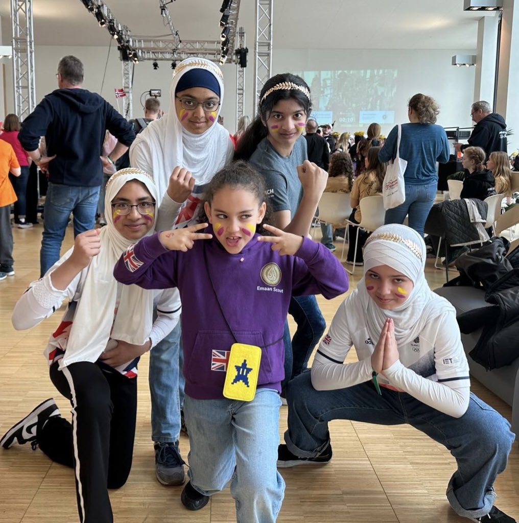 RealTechBot (@realtechbot) on Twitter photo Silent like a ninja, strong like a team. Watch out we are back, stronger than ever, ready to win it back! #fllsubmergeduk <a href="/FLLUK/">FIRST LEGO League UK and Ireland</a> Silent like a ninja, strong like a team. Watch out we are back, stronger than ever, ready to win it back! #fllsubmergeduk <a href="/FLLUK/">FIRST LEGO League UK and Ireland</a>