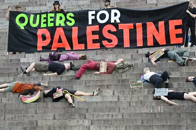 "Queers for Palestine" act dead.

The ironic thing is, in Gaza, they would actually be dead.

I can't decide if it's mental illness or just pure stupidity.