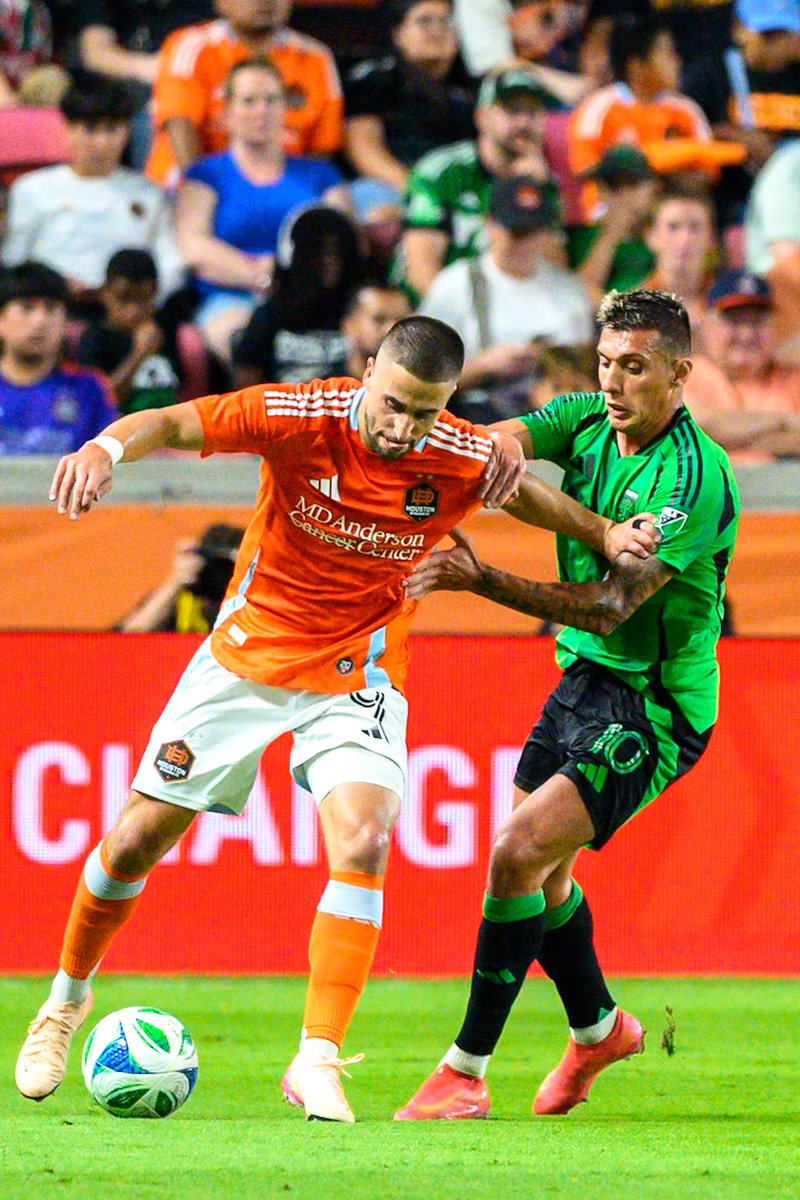 MsKriNT's tweet image. The #houstondynamo took down #austinfc 2-0 at #TheShell #houstonsoccer #mls #foreverorange @HoustonDynamo