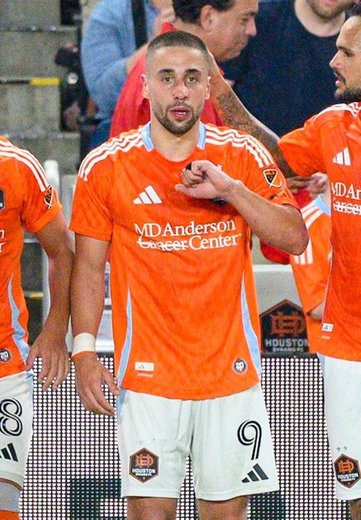 MsKriNT's tweet image. The #houstondynamo took down #austinfc 2-0 at #TheShell #houstonsoccer #mls #foreverorange @HoustonDynamo