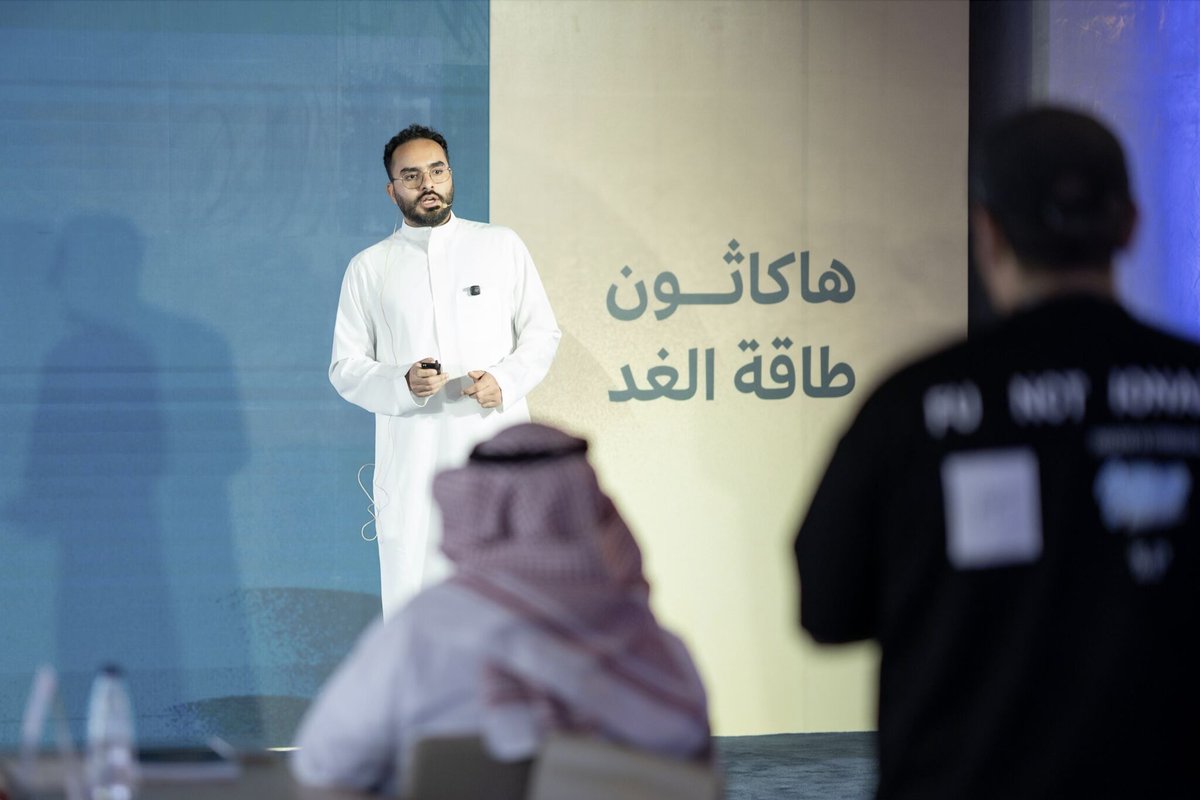 uselevers's tweet image. Our team was thrilled to support the #EnergyOfTomorrow Hackathon by ACWA Power and @SDB_sa , in collaboration with @Jada30_sa and @BlossomAccel!

We shared lessons from building @uselevers, exchanged ideas with amazing founders, and explored innovation in renewable energy.