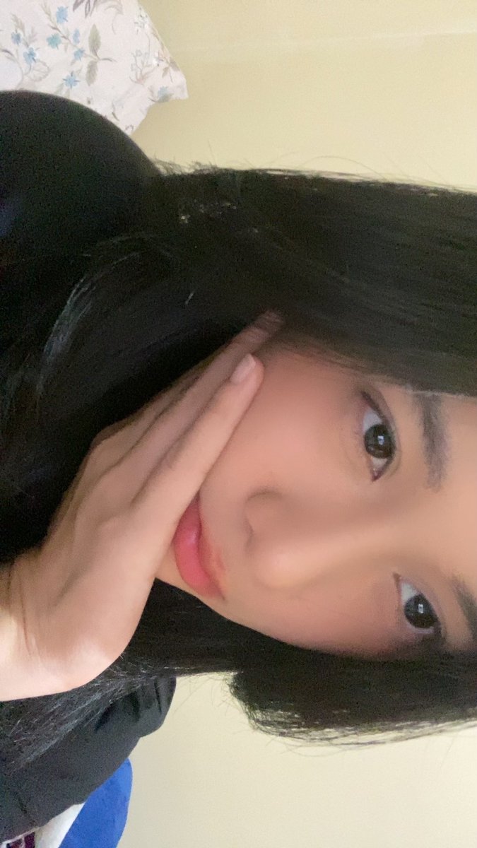 Auwia_JKT48's tweet photo. THANK YOU VC HARI INIIII🫶🏻🫶🏻🫶🏻 terseru bngt asli ngobrol banyakkk😚😚
#Auwmazing https://t.co/oyqmsMKnmE