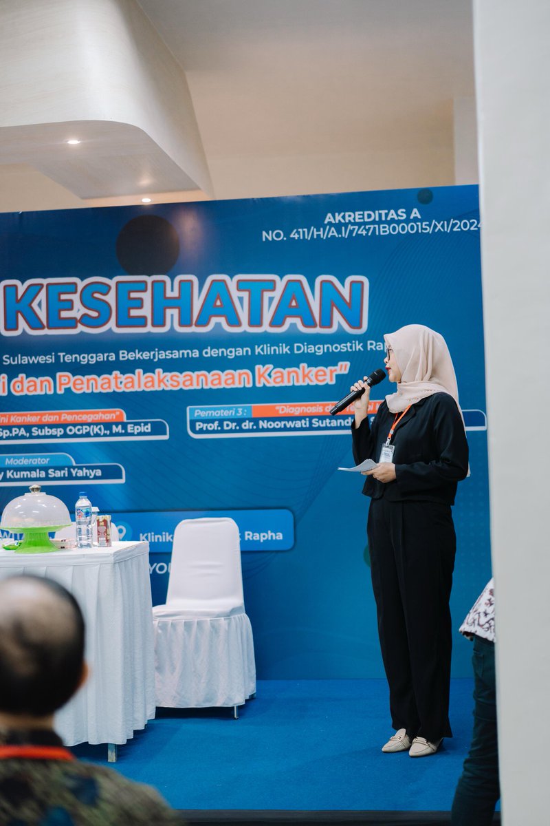 tiba tiba moderator~~
awal.y ga mau krna dah lama ga bicara depan umum plus depan teman² sejawat juga..
ehh tiba² merasa kalo hidup lagi gini² ajaa,
ga adaa tantangan baru, yaa sudahlahh..